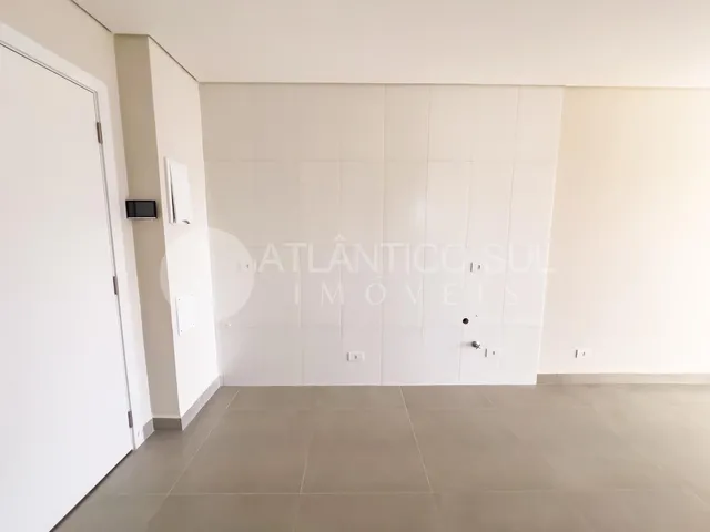 Imagem 3: APARTAMENTO COM 2 QUARTOS, ÓTIMA LOCALIZAÇÃO, CAIOBÁ, MATINHOS - PR