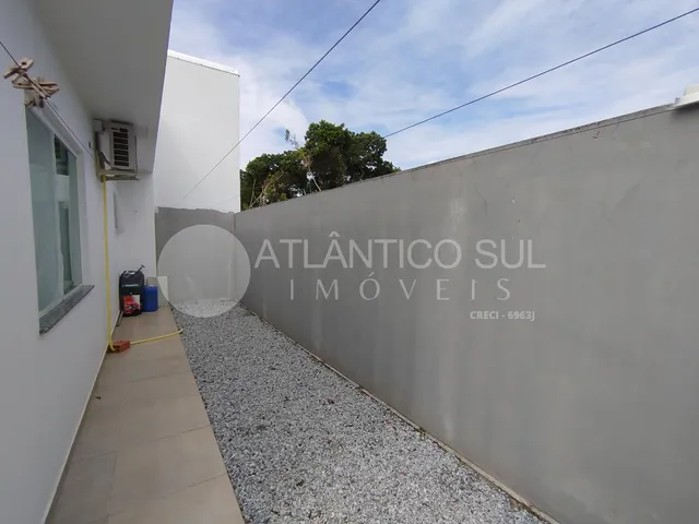 Imagem 8: Casa com 03 quartos a venda em PONTAL DO SUL, PONTAL DO PARANA - PR