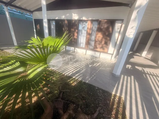 Imagem 13: Casa à venda com piscina, em Praia de Leste, PONTAL DO PARANA - PR