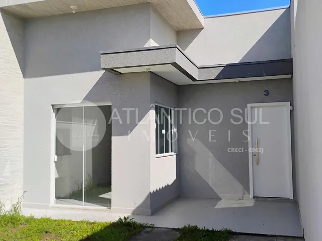 Imagem: CASA COM 3 QUARTOS, APENAS 350m DO MAR