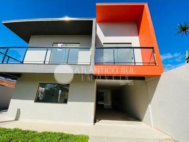 Imagem 4: Sobrado alto padrão, ALBATROZ, com 02 suítes, MATINHOS - PR