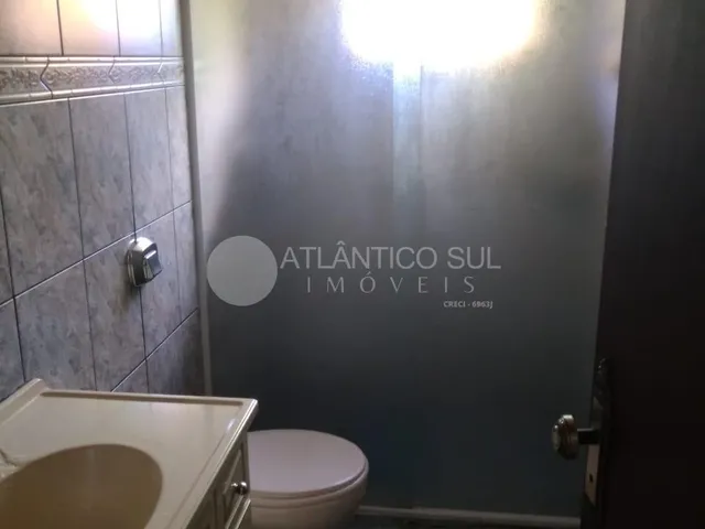 Imagem 11: Excelente casa mobiliada em Santa Terezinha com piscina, 6 quartos, 1 suite