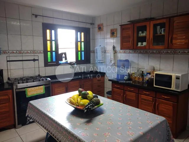Imagem 12: Excelente casa mobiliada em Santa Terezinha com piscina, 6 quartos, 1 suite