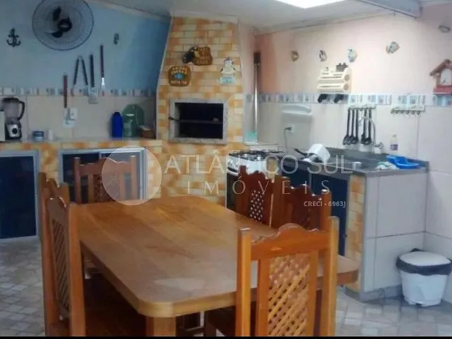 Imagem 4: Excelente casa no litoral- Balneario Beltrami com piscina, à 400 metros do Mar