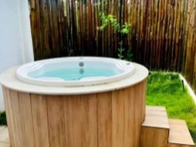 Imagem 5: ? STUDIO GARDEN PÉ NA AREIA COM OFURÔ PRIVATIVO