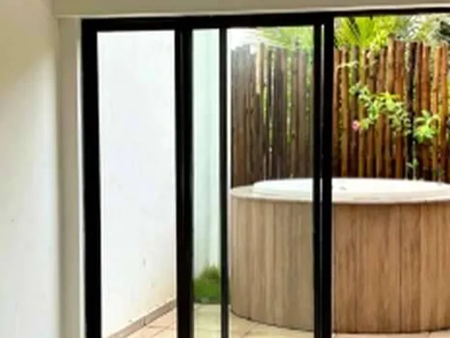 Imagem 10: ? STUDIO GARDEN PÉ NA AREIA COM OFURÔ PRIVATIVO
