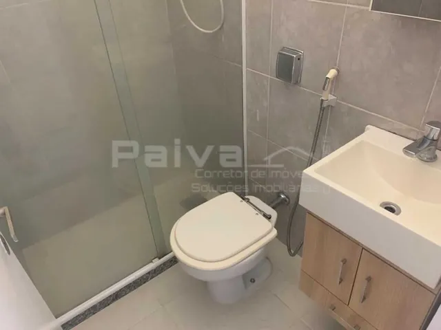 Imagem 4: Ótimo Apartamento 03 Quartos, Suíte e Vaga, no Ingá. Próximo À Praia