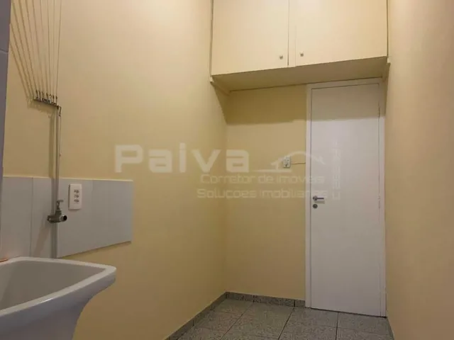 Imagem 6: Ótimo Apartamento 03 Quartos, Suíte e Vaga, no Ingá. Próximo À Praia