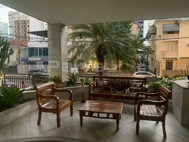 Imagem 9: Ótimo Apartamento 03 Quartos, Suíte e Vaga, no Ingá. Próximo À Praia