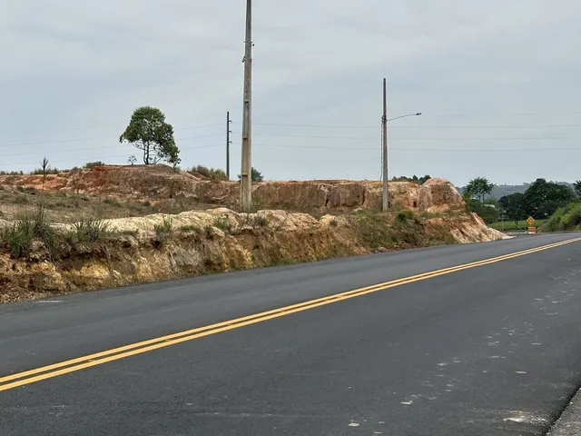 Imagem 15: Terreno Comercial de Frente para o Anel de Contorno Viário - Bairro Vila Floresta