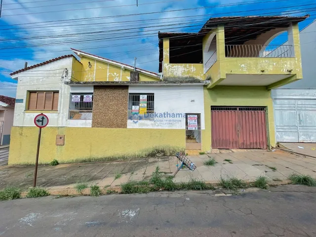 Imagem: CASA RESIDENCIAL em ALFENAS - MG, CENTRO