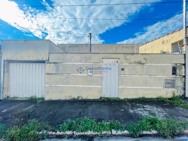 Imagem: CASA RESIDENCIAL em ALFENAS - MG, VILA TEIXEIRA