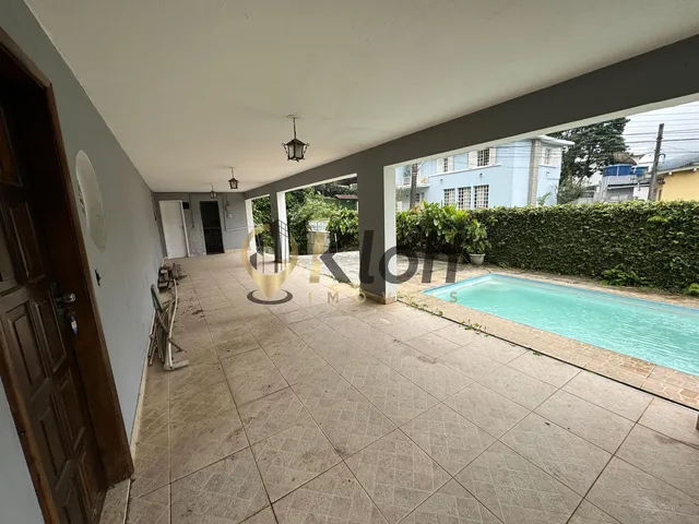 Imagem 12: Oportunidade! Excelente residência c/ 3 Quartos (1 suíte) Piscina próximo ao hotel