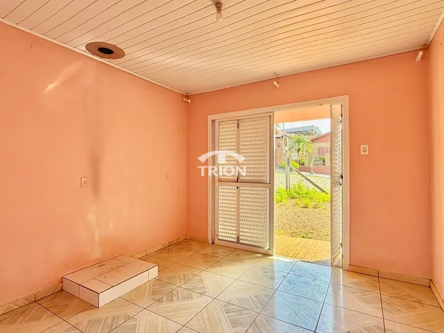 Imagem 2: Casa a venda de 2 dormitórios com pátio no bairro São Bento em Lajeado/RS