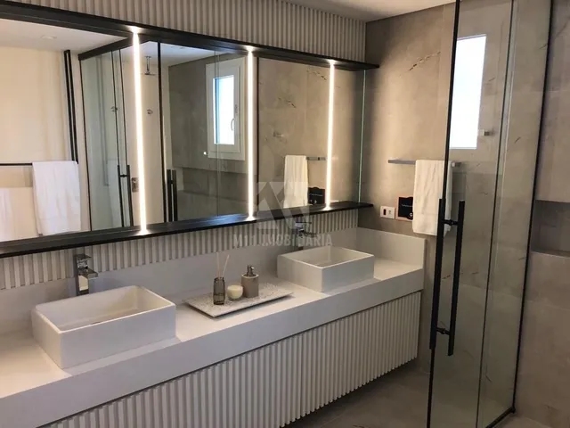 Imagem 10: Apartamento Alto Padrão no Juvevê 3 Suítes, 2 Vagas, Lavabo, Piscina, Salão de Festas e Playground- Curitiba/Pr