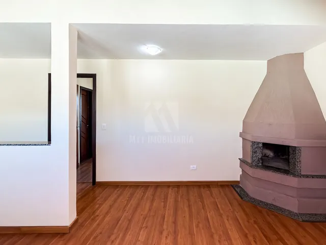 Imagem 15: Sobrado em Condomínio, 4 quartos e 2 suítes, varanda, duas vagas e churrasqueira no