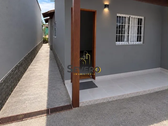 Imagem: Casa À Venda no Bairro Santo Expedito