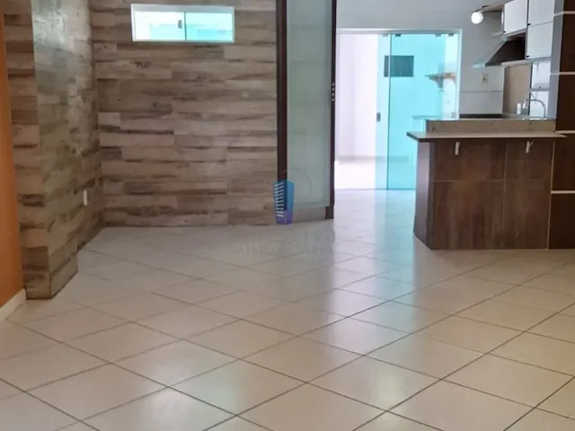 Imagem: Sobrado com Edícula em Condomínio