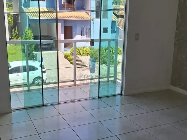 Imagem 10: Sobrado com Edícula em Condomínio