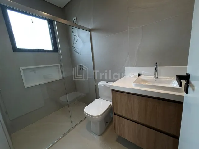 Imagem 3: Magnifico sobrado pronto para morar aqui no terras alpha