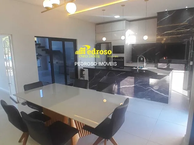Imagem 4: CASA RESIDENCIAL em SANTO ANGELO - RS, CENTRO NORTE