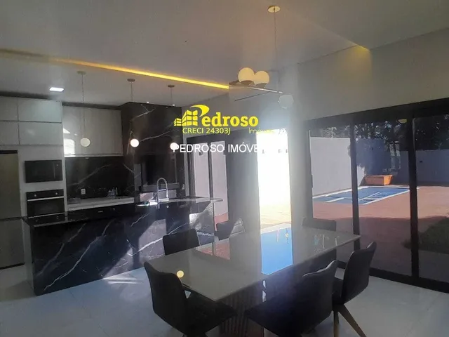 Imagem 6: CASA RESIDENCIAL em SANTO ANGELO - RS, CENTRO NORTE