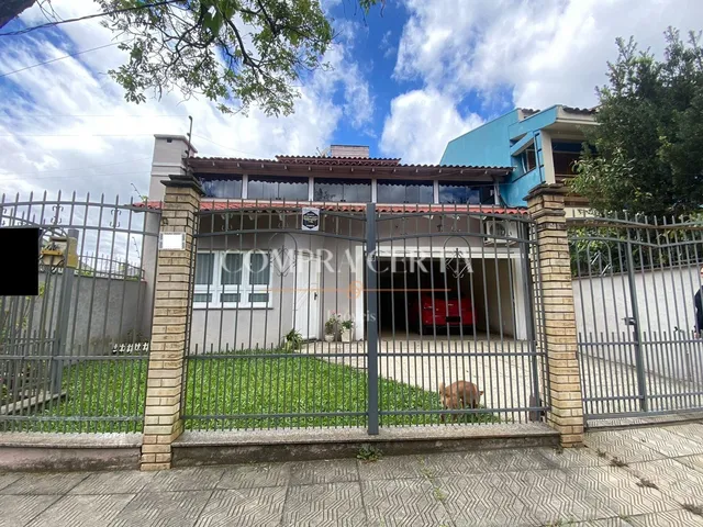 Imagem: Sobrado À Venda no Bairro Vale do Sol