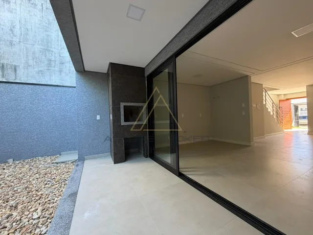 Imagem 4: CASA RESIDENCIAL em BALNEÁRIO PIÇARRAS - SC, Itacolomi