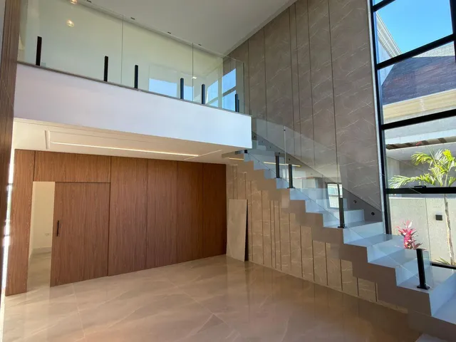 Imagem 4: Sobrado disponível para Locação no Royal Boulevard, 374m2 por R$23.000,00mês