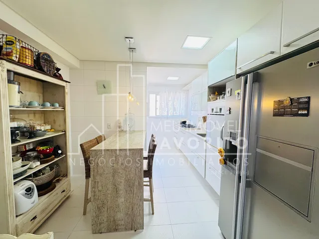 Imagem: O apartamento possui 3 Dormitórios, 3 Suítes, 1 Banheiro,