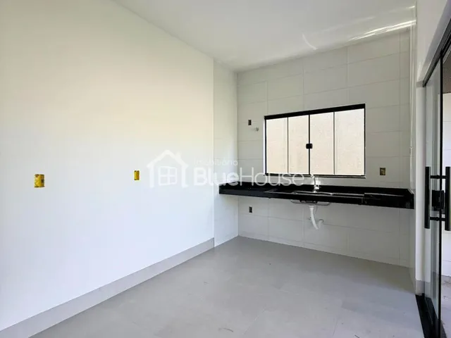 Imagem 6: Casa de 2 Quartos sendo 1 Suíte, em alto padrão de acabamento no Jardim Dom Bosco