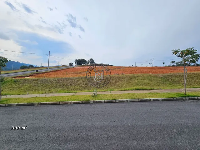 Imagem: Lote com 300 m²