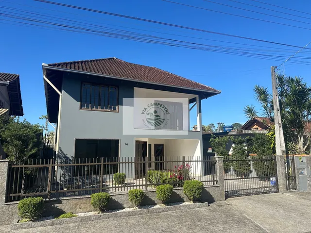 Imagem: Residencia com 6 dormitorios, area central
