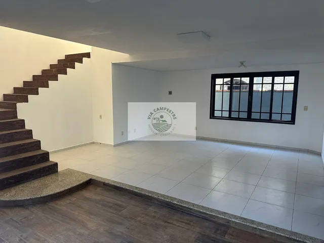 Imagem 11: Residencia com 6 dormitorios, area central de Pirabeiraba, rua sem saida, com escritorio