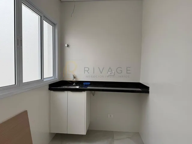 Imagem 2: Cobertura À Venda no Edifício Canto das Toninhas em Ubatuba com 150 M², 3 Quartos e Vista para Montanha
