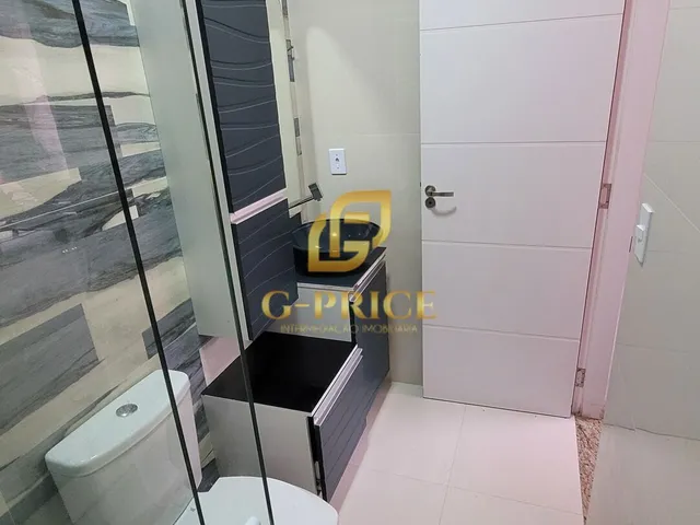 Imagem 11: Maravilhosa Casa de Alto Padrão com Piscina Apenas 100Mts do Mar