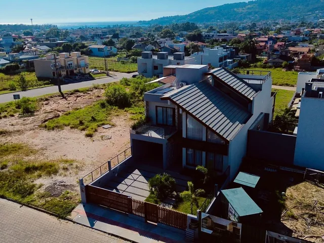 Imagem 16: Casa em Garopaba de alto padrão com vista ao mar