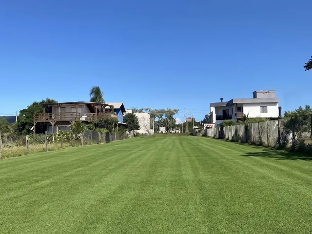 Imagem 6: Terreno à venda à beira da Lagoa de Ibiraquera
