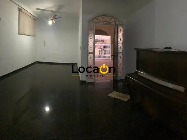 Imagem 4: ALUGA - Casa 5 Quartos no Bairro RIBEIRANIA - Ribeirão Preto SP