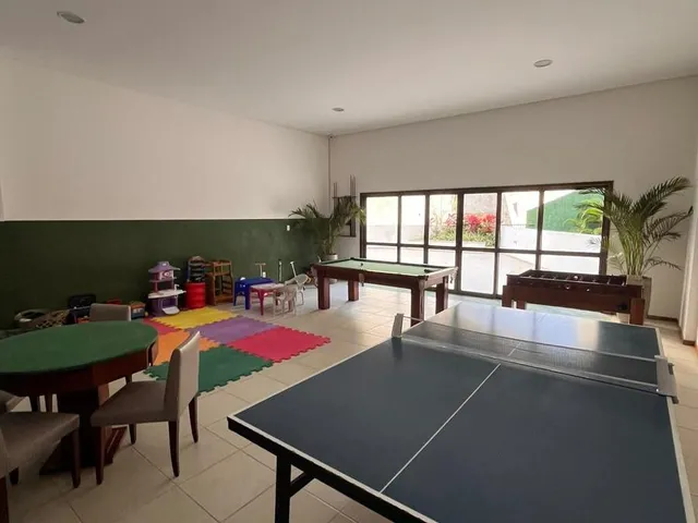 Imagem 6: P style="line-height: 1.4;">Descubra este espaçoso apartamento localizado em uma das
