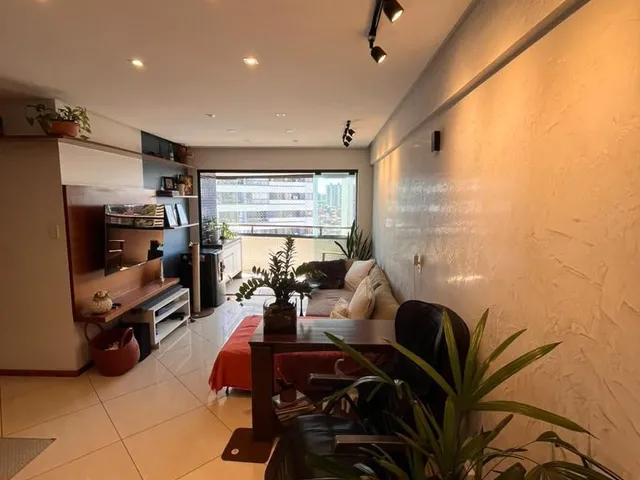 Imagem 2: P style="line-height: 1.4;">Descubra este espaçoso apartamento localizado em uma das