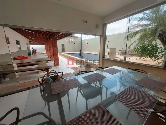 Imagem 3: Casa com Piscina