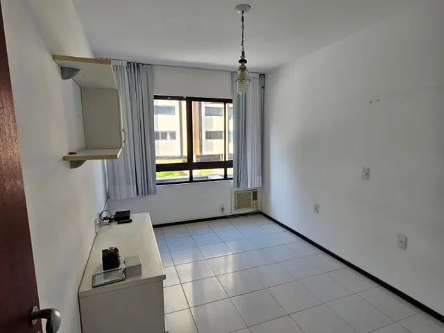 Imagem 6: Apartamento para Venda em Maceió, Ponta Verde, 3 dormitórios, 1 suíte, 3 banheiros, 1