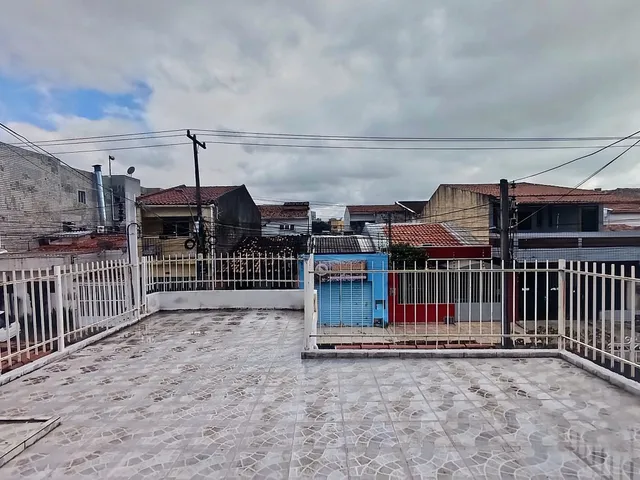 Imagem 2: Casa para Venda em Maceió, Poço, 4 dormitórios, 3 banheiros, 1 vaga