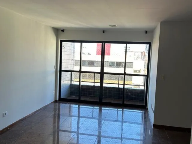 Imagem 13: Apartamento para Venda em Maceió, Ponta Verde, 3 dormitórios, 1 suíte, 2 banheiros, 1
