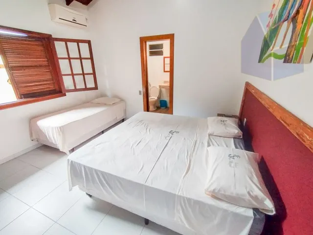 Imagem 11: Linda casa com 4 suítes para até 11 pessoas a 120m da praia