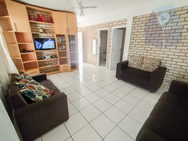 Imagem 10: Casa de praia com 4 dormitórios a 350 m da praia