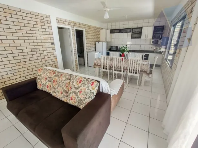Imagem 11: Casa de praia com 4 dormitórios a 350 m da praia