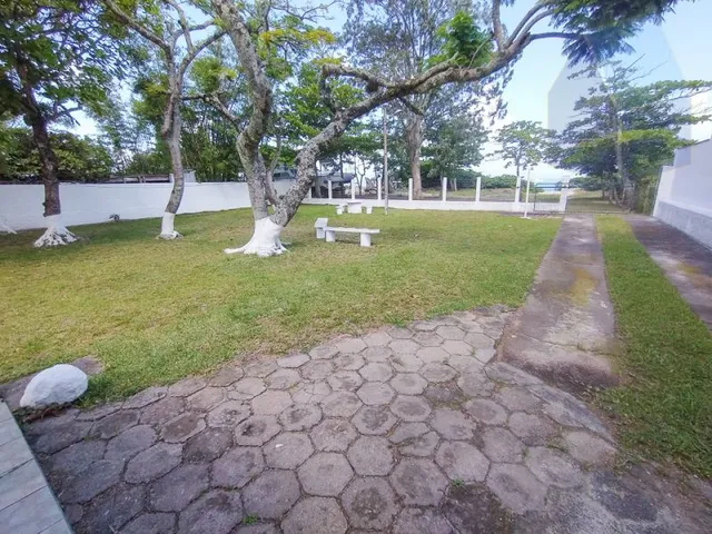 Imagem 11: Casa de frente para a praia com 5 dormitórios - Pé na areia