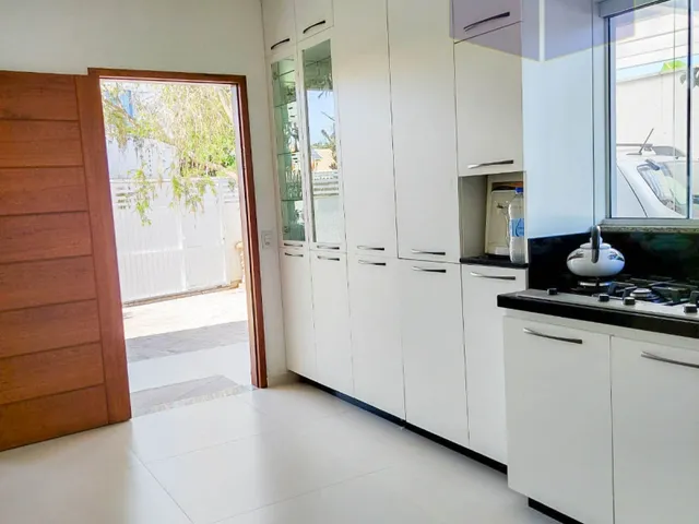 Imagem 4: Casa 2 dormitórios sendo 1 suite. A 650mts da praia da Cachoeira do Bom Jesus